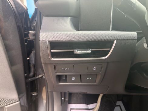Used 2024 Hyundai Sonata SEL w/ Convenience Package FWD image 21