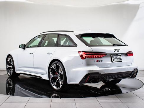 New 2025 Audi RS 6 performance image 6