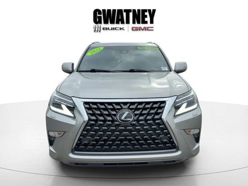 Used 2022 Lexus GX 460 Premium w/ Premium Package AWD/4WD image 2