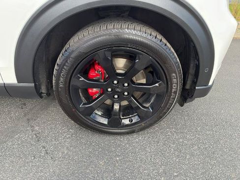 Certified 2022 Ford Explorer ST w/ Equipment Group 401A AWD/4WD image 13
