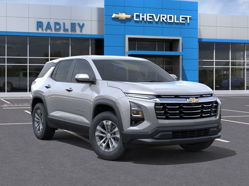New 2026 Chevrolet Equinox LT w/ Safety and Technology Package AWD/4WD image 7