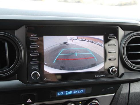 Used 2021 Toyota Tacoma SR AWD/4WD image 30