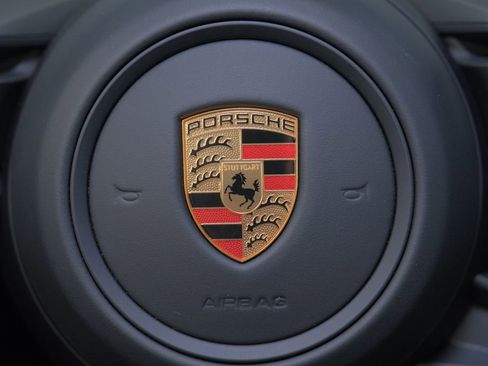 Used 2022 Porsche 911 GT3 RWD image 48