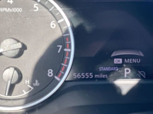 Used 2024 Nissan Pathfinder SV image 13