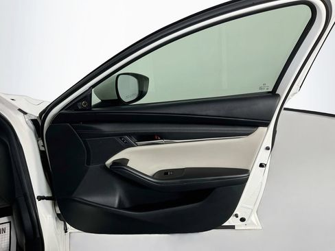 Used 2024 MAZDA MAZDA3 s FWD image 37