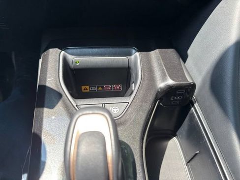 Used 2024 Toyota Crown Platinum AWD/4WD image 28
