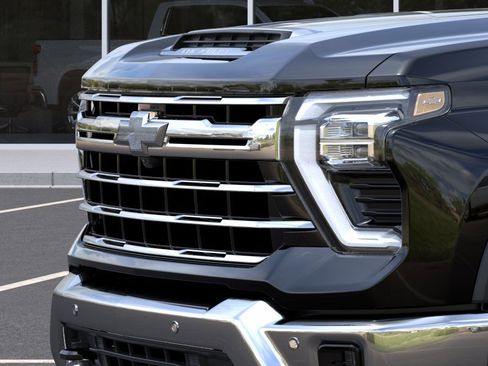 New 2026 Chevrolet Silverado 2500 LTZ w/ LTZ Premium Package AWD/4WD image 37