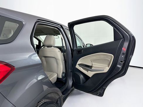 Used 2020 Ford EcoSport S image 27