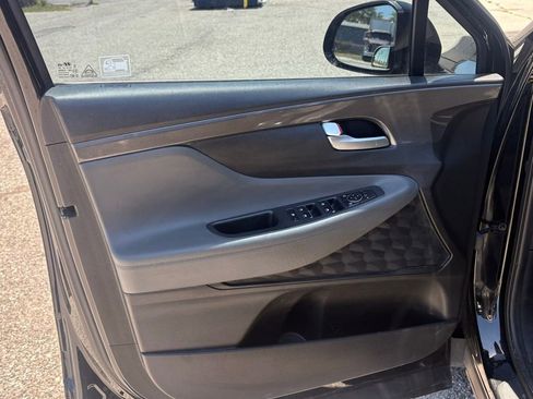 Used 2021 Hyundai Santa Fe SE w/ Cargo Package image 10