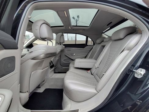 Used 2014 Mercedes-Benz S 550 Sedan image 30