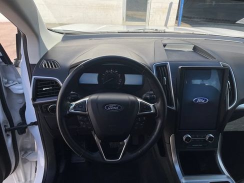 Used 2024 Ford Edge SEL AWD/4WD image 13