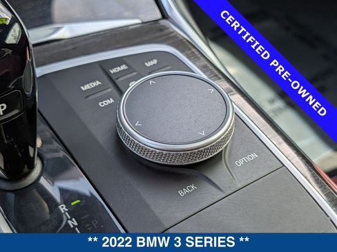 Used 2022 BMW 330e w/ Convenience Package RWD image 32