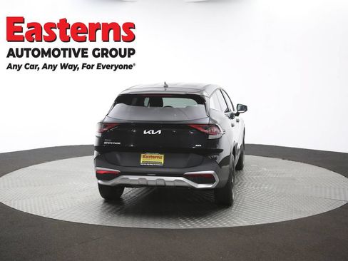 Used 2024 Kia Sportage LX AWD/4WD image 39