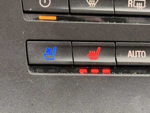 Used 2019 Lincoln Nautilus Reserve w/ Cargo Utility Package image 35