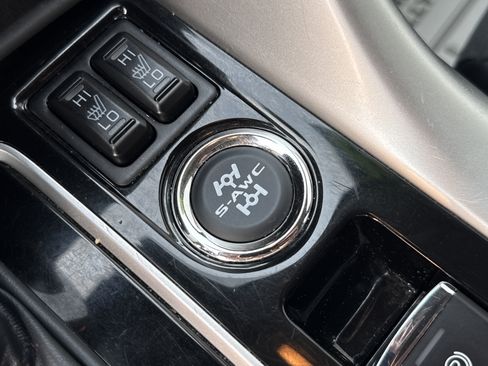Used 2025 Mitsubishi Eclipse Cross SE AWD/4WD image 30