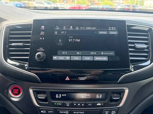 Used 2023 Honda Passport EX-L image 21