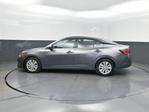 Used 2023 Nissan Sentra S image 2