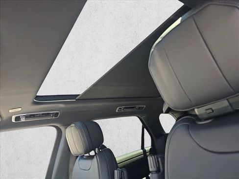New 2026 Land Rover Range Rover Sport SE AWD/4WD image 29