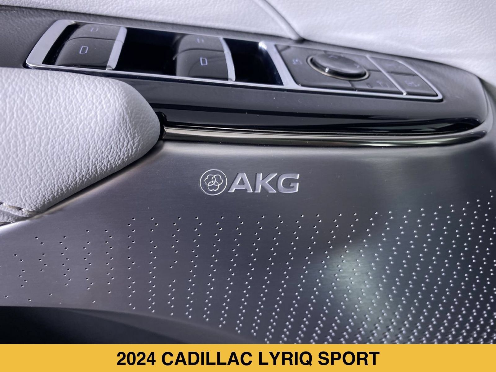 Used 2024 Cadillac Lyriq Sport w/ LPO, Floor Liner Package AWD/4WD image 13