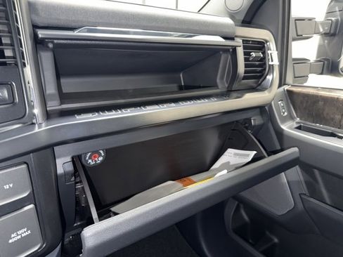 New 2026 Ford F350 Lariat image 33