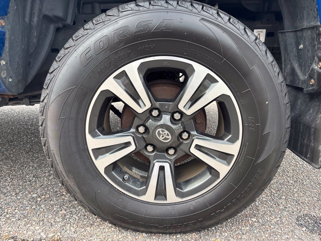 Used 2016 Toyota Tacoma TRD Sport w/ Towing Package RWD image 15