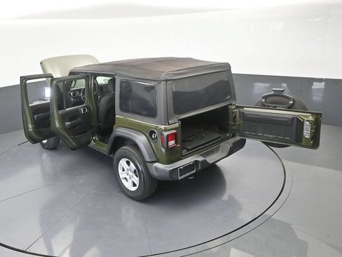 Used 2022 Jeep Wrangler Unlimited Sport AWD/4WD image 60