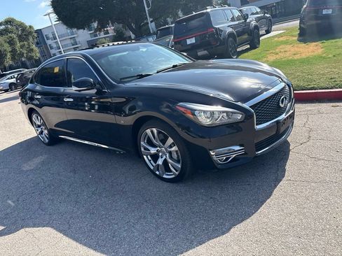 Used 2015 INFINITI Q70 L 3.7 w/ Technology Package RWD image 7