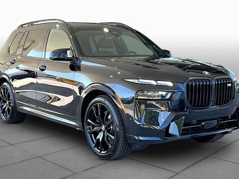 Used 2026 BMW X7 M60i AWD/4WD image 2