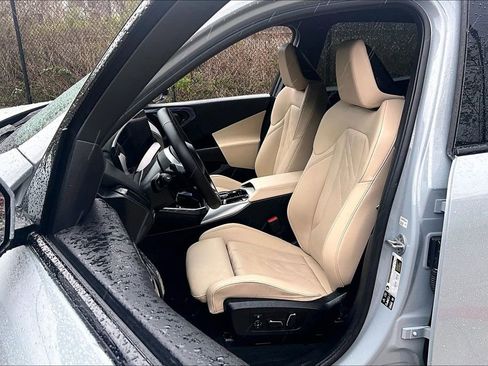 Used 2025 BMW X3 xDrive30i AWD/4WD image 32