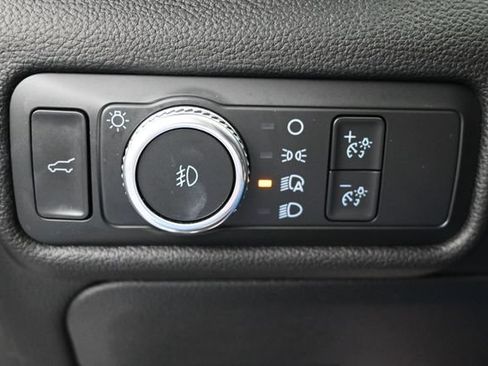 Certified 2022 Ford Explorer Limited w/ Equipment Group 301A RWD image 25