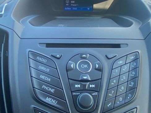 Used 2016 Ford Escape SE image 26