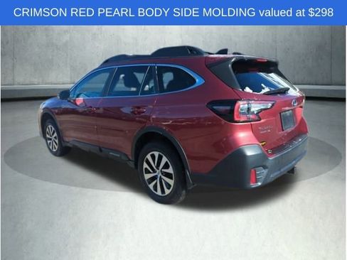 Used 2022 Subaru Outback Premium image 4