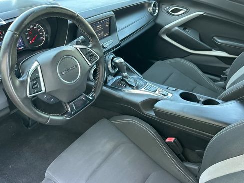Used 2019 Chevrolet Camaro LT RWD image 12