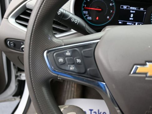 Used 2019 Chevrolet Malibu LS image 17