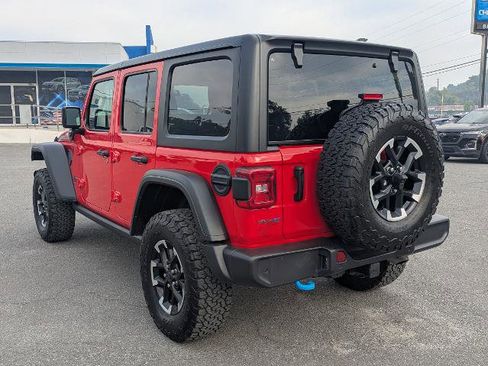 Used 2025 Jeep Wrangler Unlimited Rubicon 4xe w/ Safety Group AWD/4WD image 6