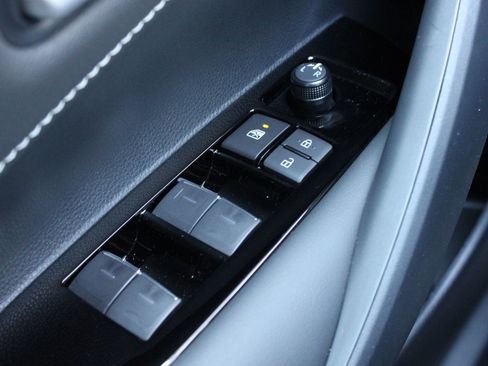 New 2026 Toyota Corolla SE FWD image 21