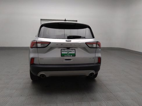 Used 2020 Ford Escape SE image 6