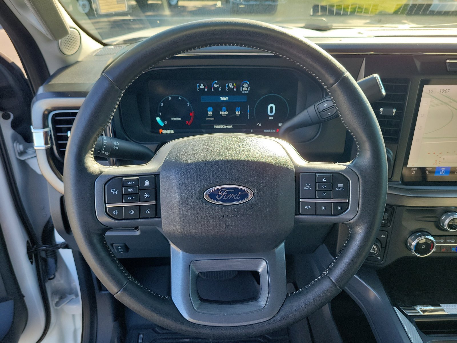 Certified 2024 Ford F250 Lariat w/ Lariat Ultimate Package AWD/4WD image 18
