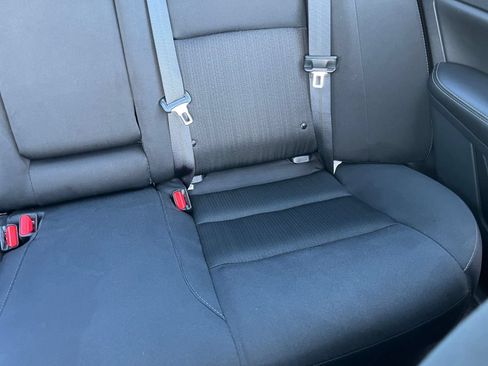 Used 2025 Nissan Altima 2.5 SV FWD image 33