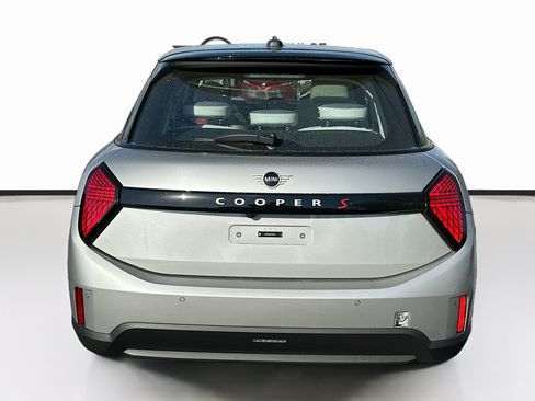 New 2026 MINI Cooper S FWD image 5