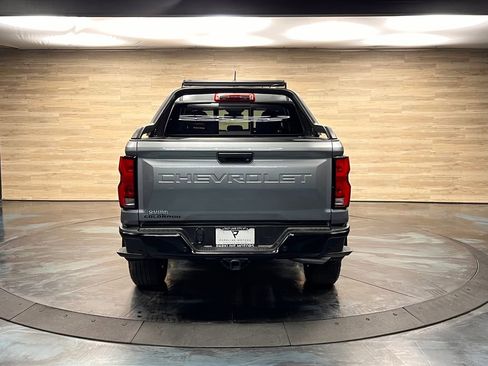 Used 2025 Chevrolet Colorado Z71 w/ Midnight Edition AWD/4WD image 23