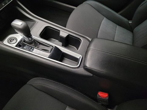 Used 2022 Nissan Sentra SV w/ All-Weather Package FWD image 26