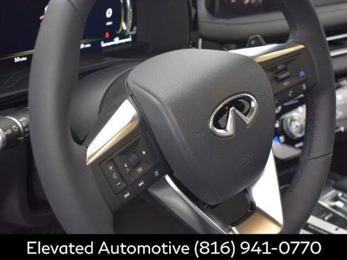 Certified 2026 INFINITI QX60 Luxe w/ Family Package AWD/4WD image 13