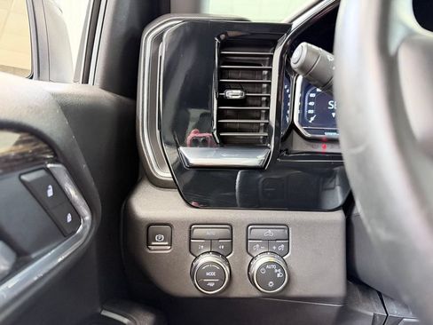 Used 2025 GMC Sierra 1500 SLE AWD/4WD image 37