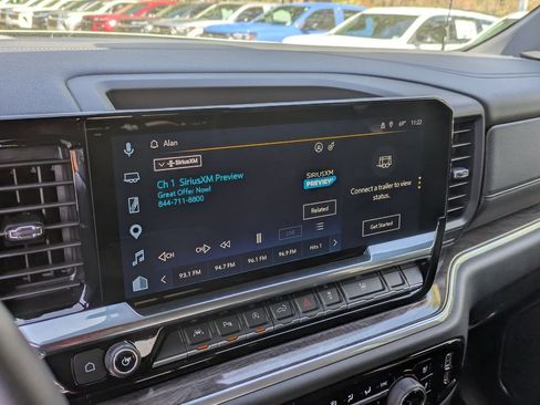 Used 2025 Chevrolet Silverado 1500 LTZ w/ LTZ Convenience Package II AWD/4WD image 19