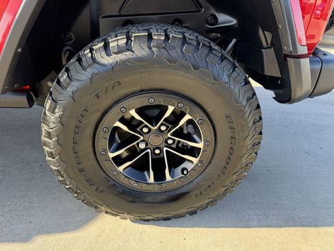 Certified 2024 Jeep Wrangler Unlimited Rubicon image 10