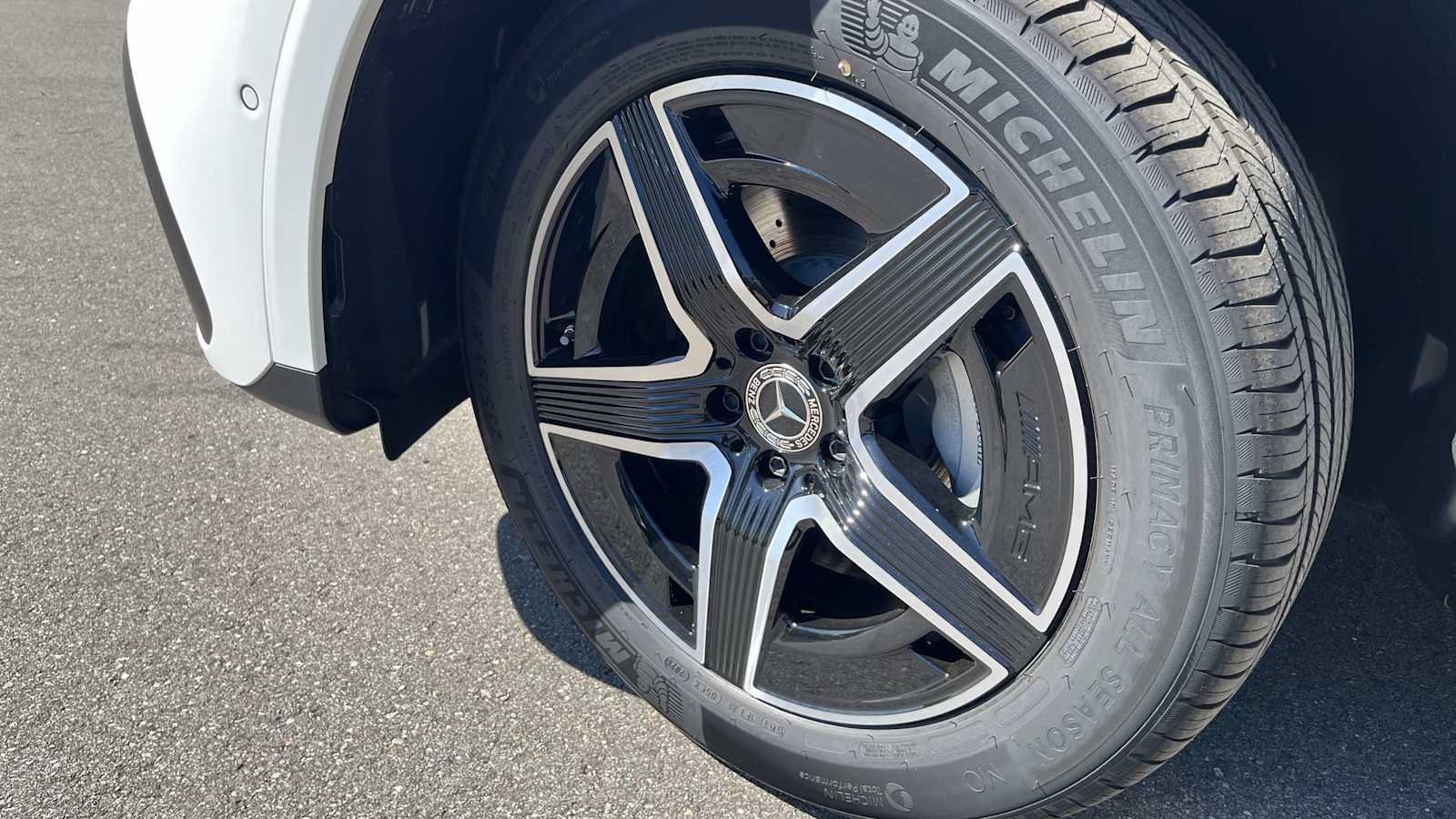 Used 2027 Mercedes-Benz GLC 300 4MATIC image 25