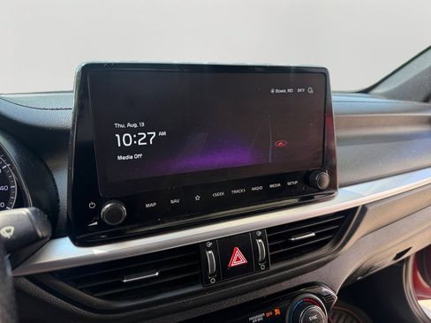 Used 2023 Kia Forte GT-Line w/ GT-Line Technology Package FWD image 15