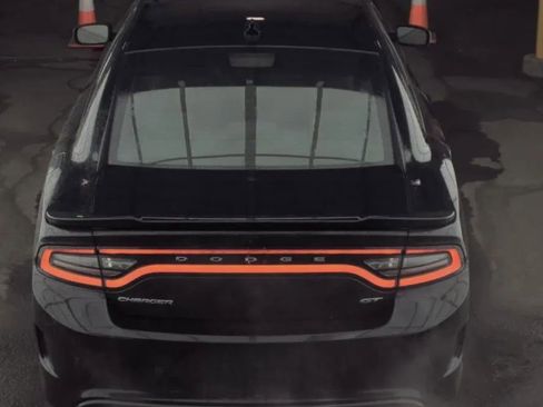 Used 2023 Dodge Charger GT image 3