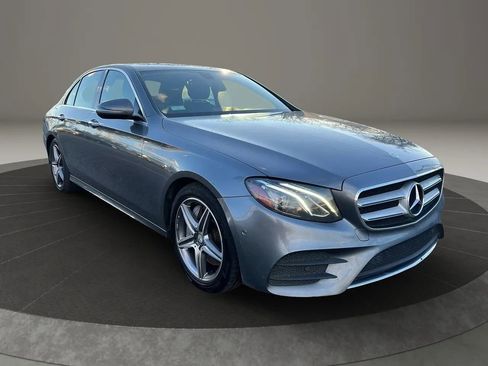 Used 2017 Mercedes-Benz E 300 image 3